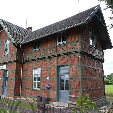 Ferienwohnung Bahnhof 1892 Meeder Dış mekan fotoğraf